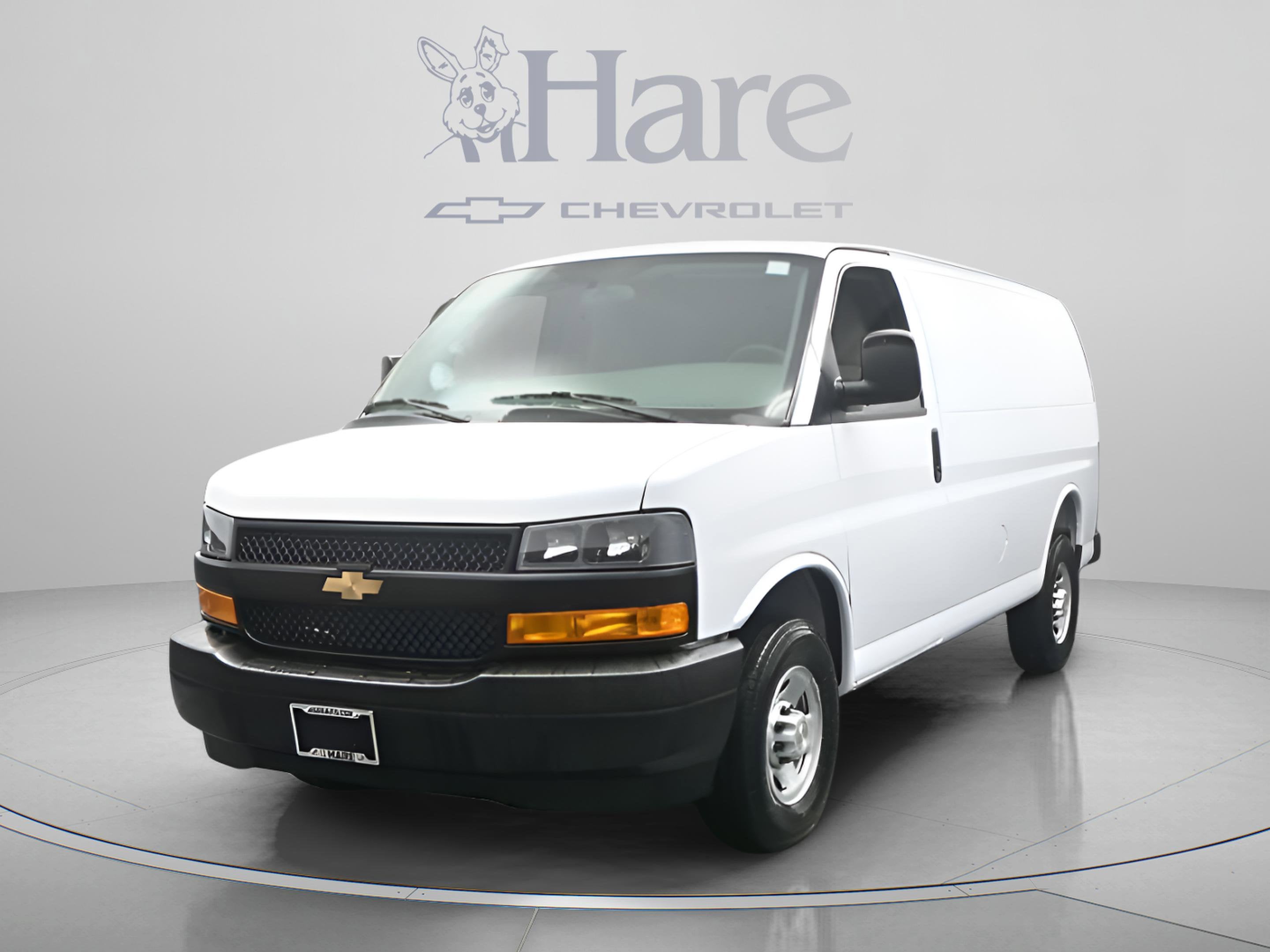 2026 Chevrolet Express Cargo 1WT