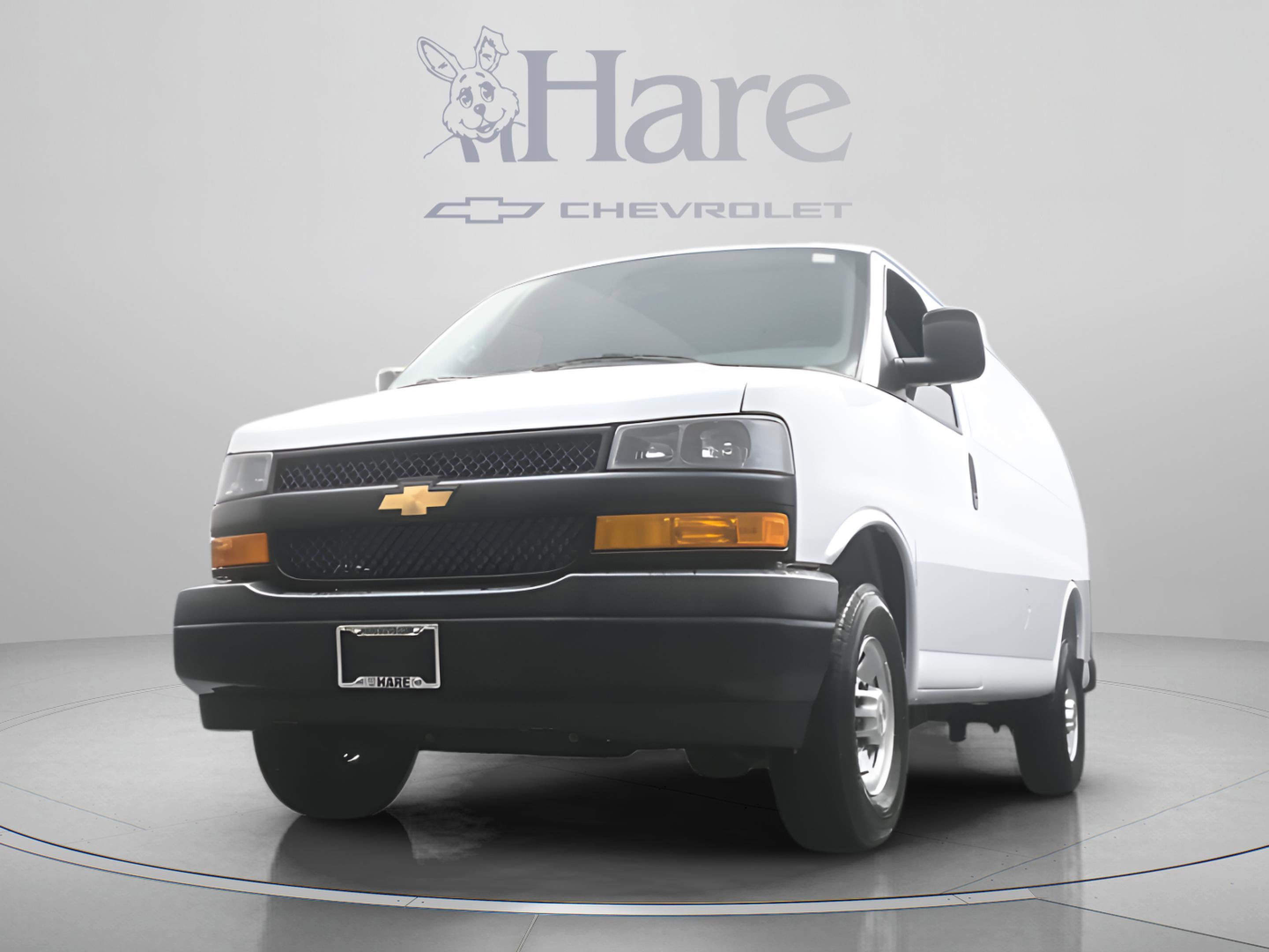 2026 Chevrolet Express Cargo 1WT