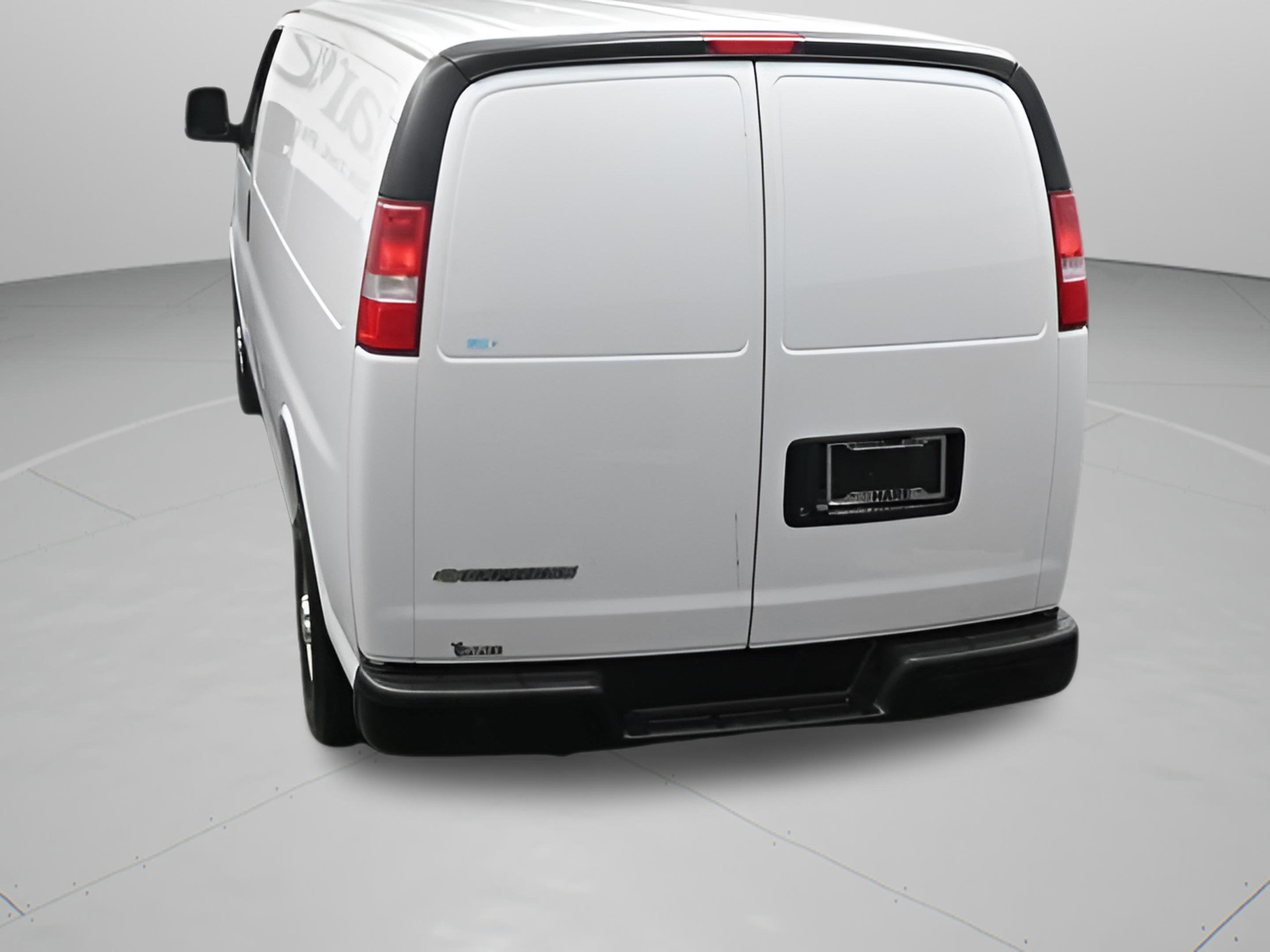 2026 Chevrolet Express Cargo 1WT