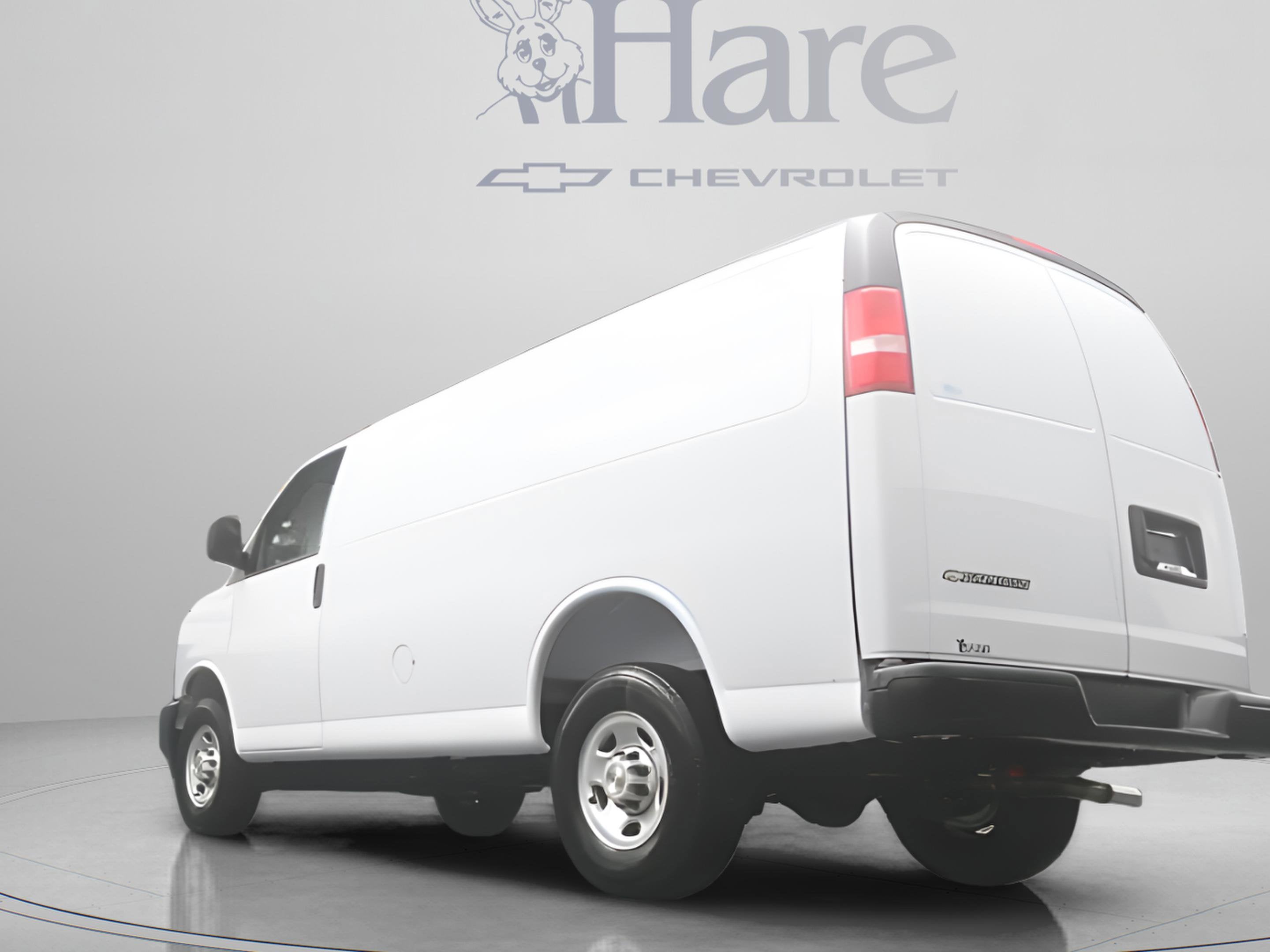 2026 Chevrolet Express Cargo 1WT