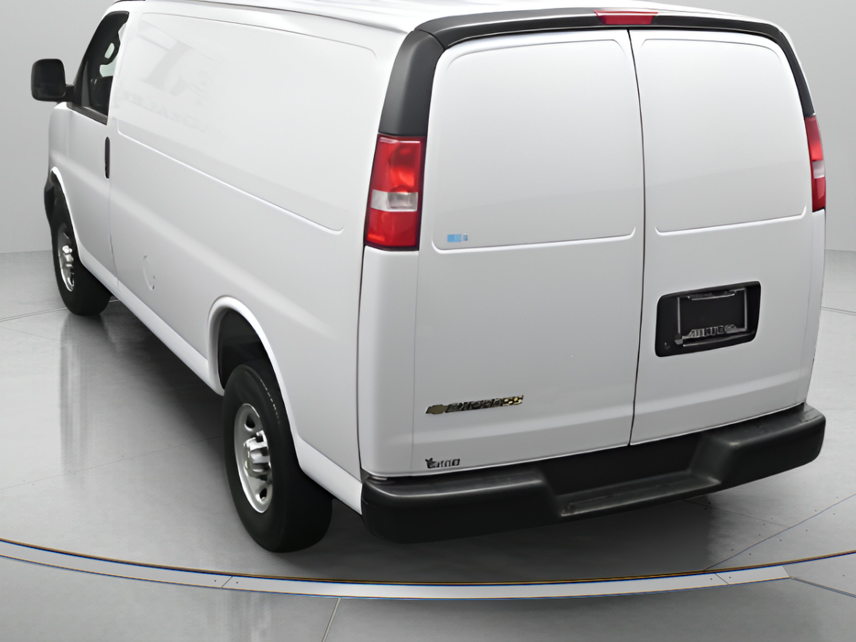 2027 Chevrolet Express Cargo 1WT