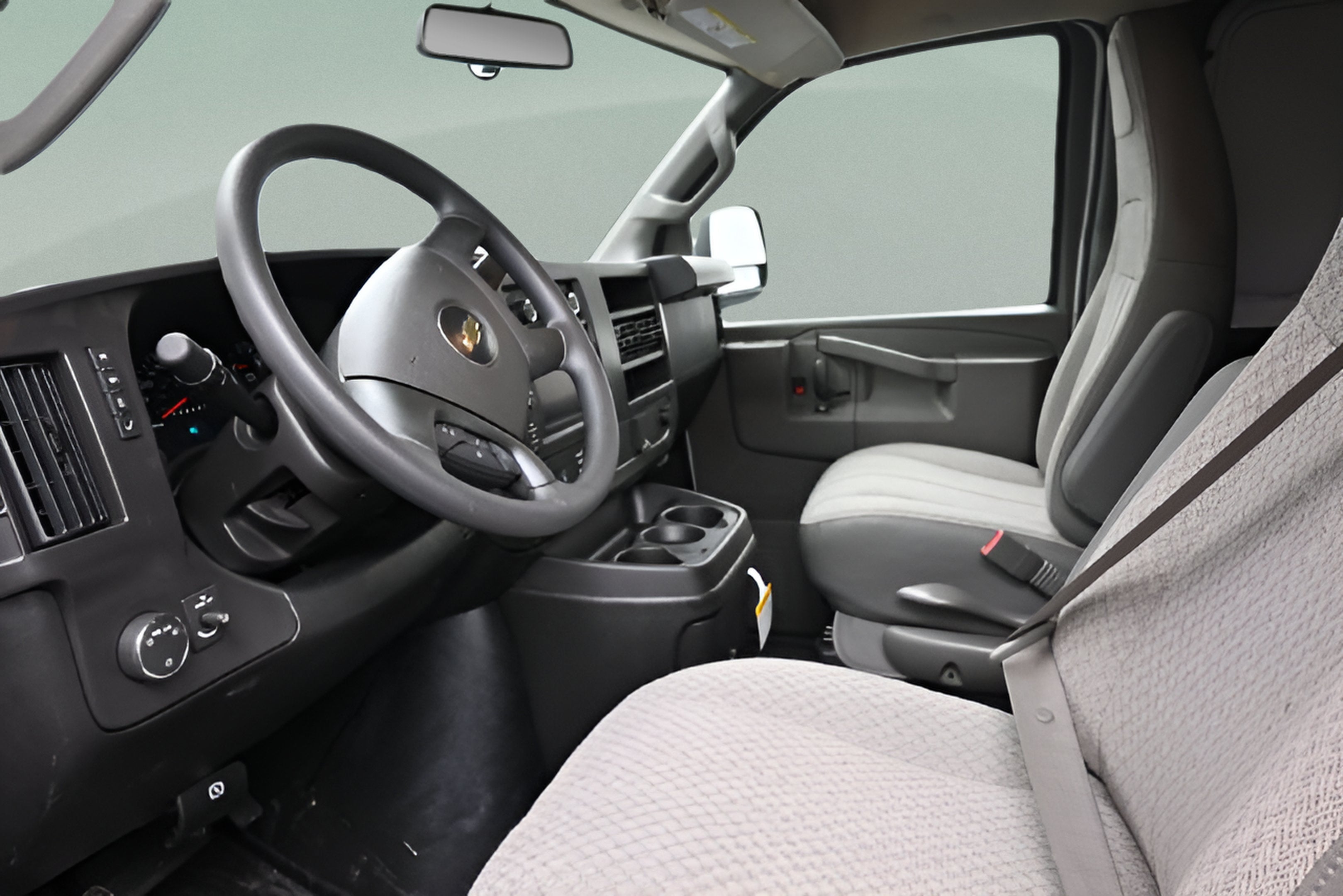 2027 Chevrolet Express Cargo 1WT