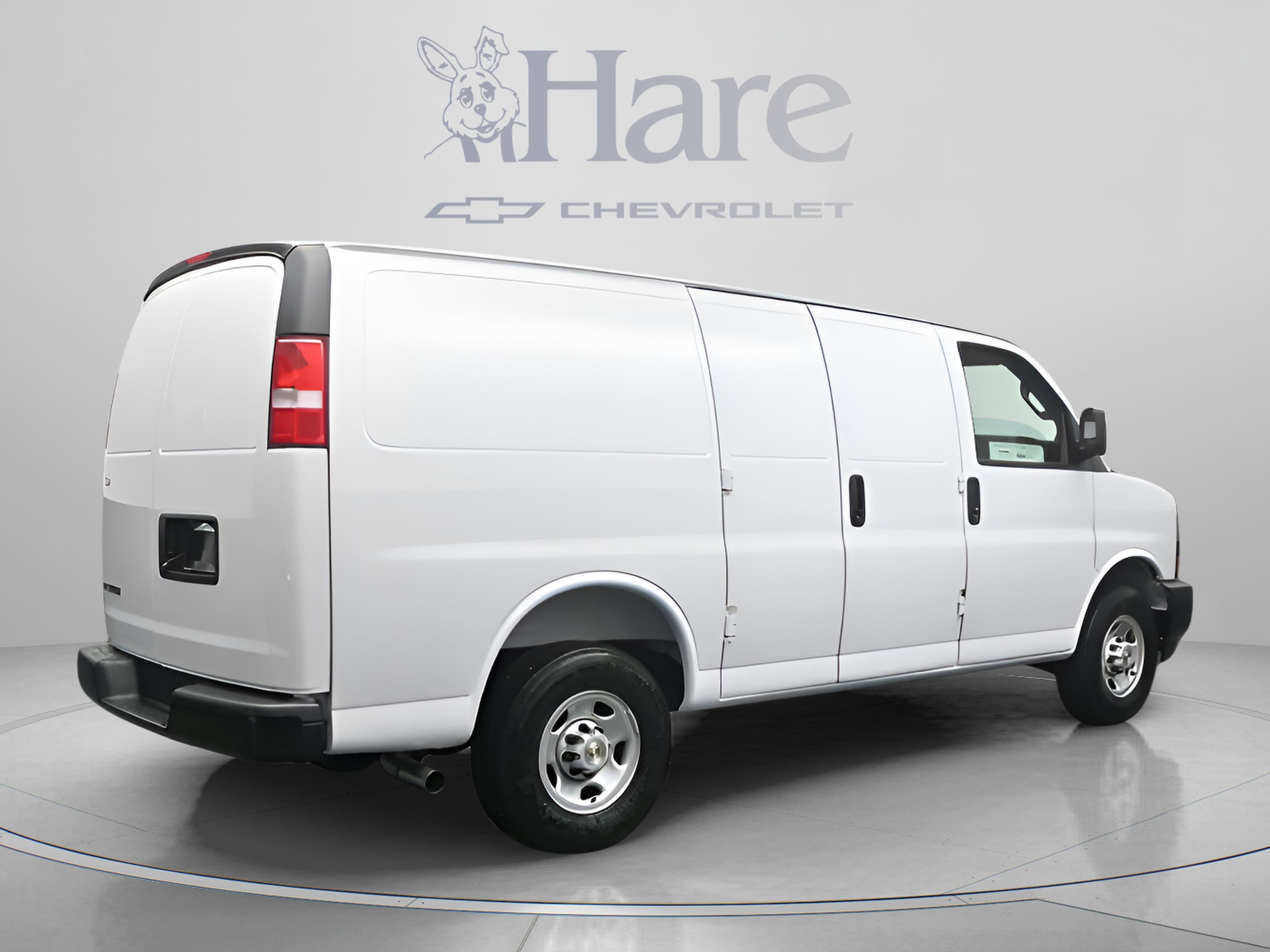 2026 Chevrolet Express Cargo WT