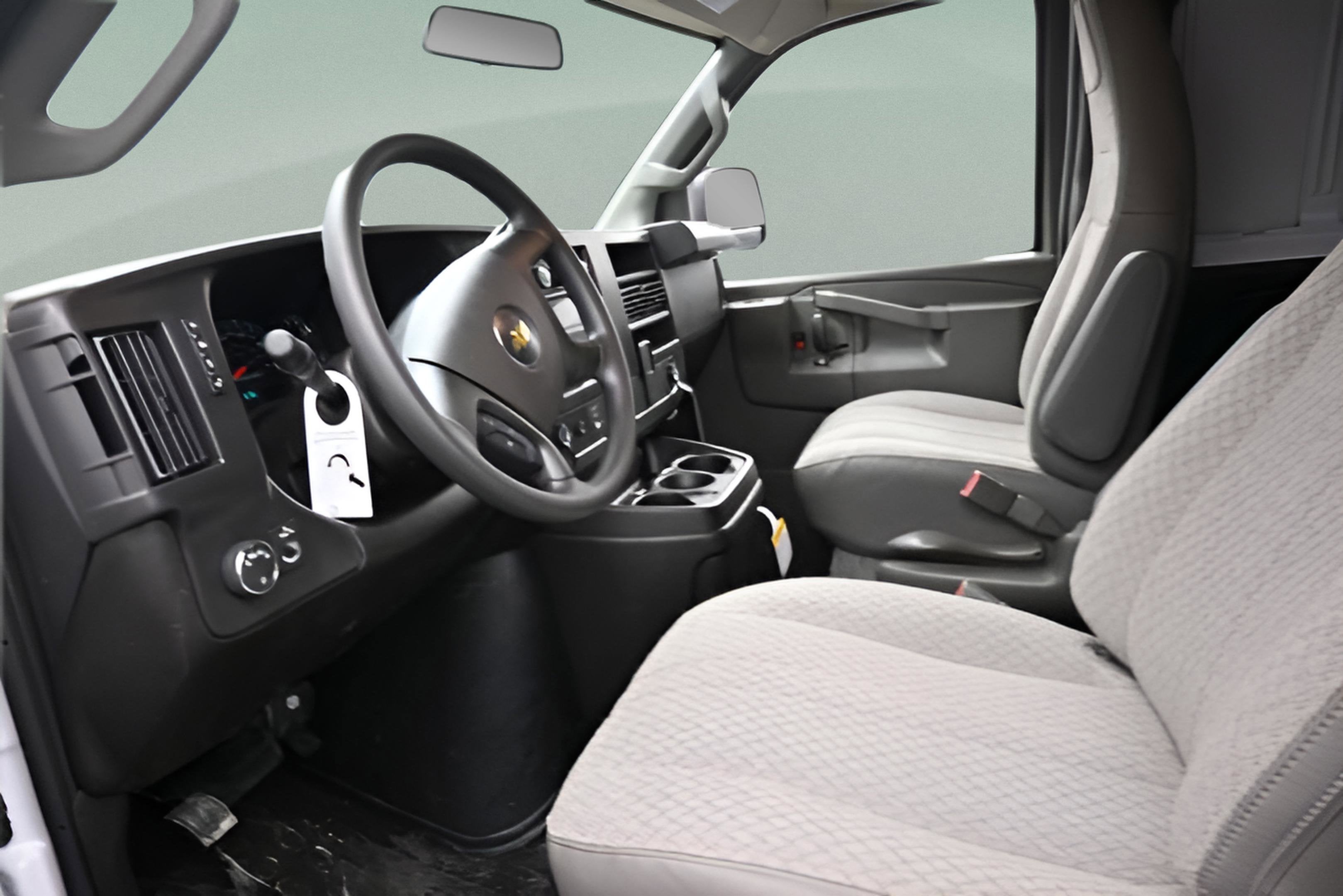 2026 Chevrolet Express Cargo WT
