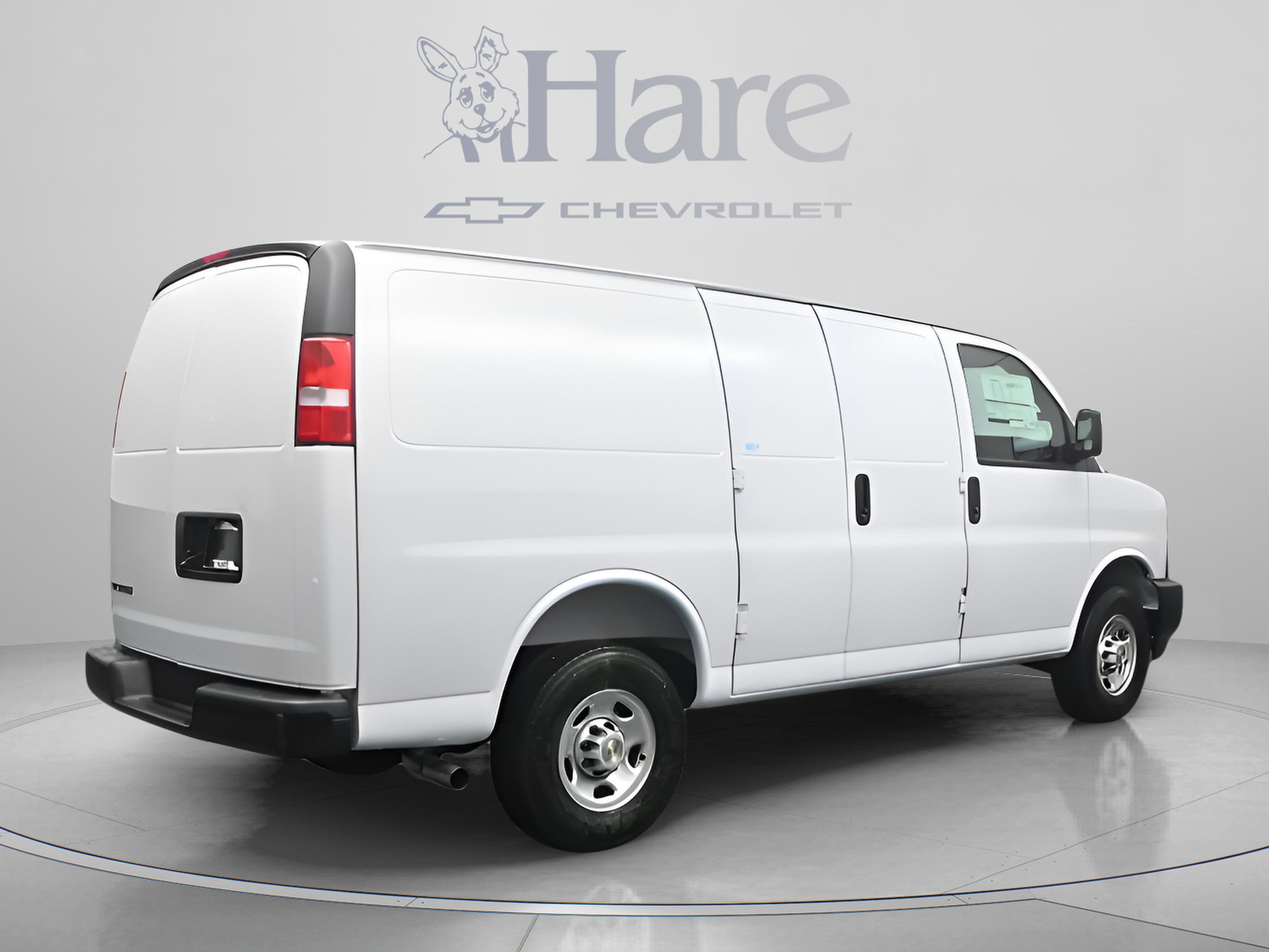2026 Chevrolet Express Cargo WT