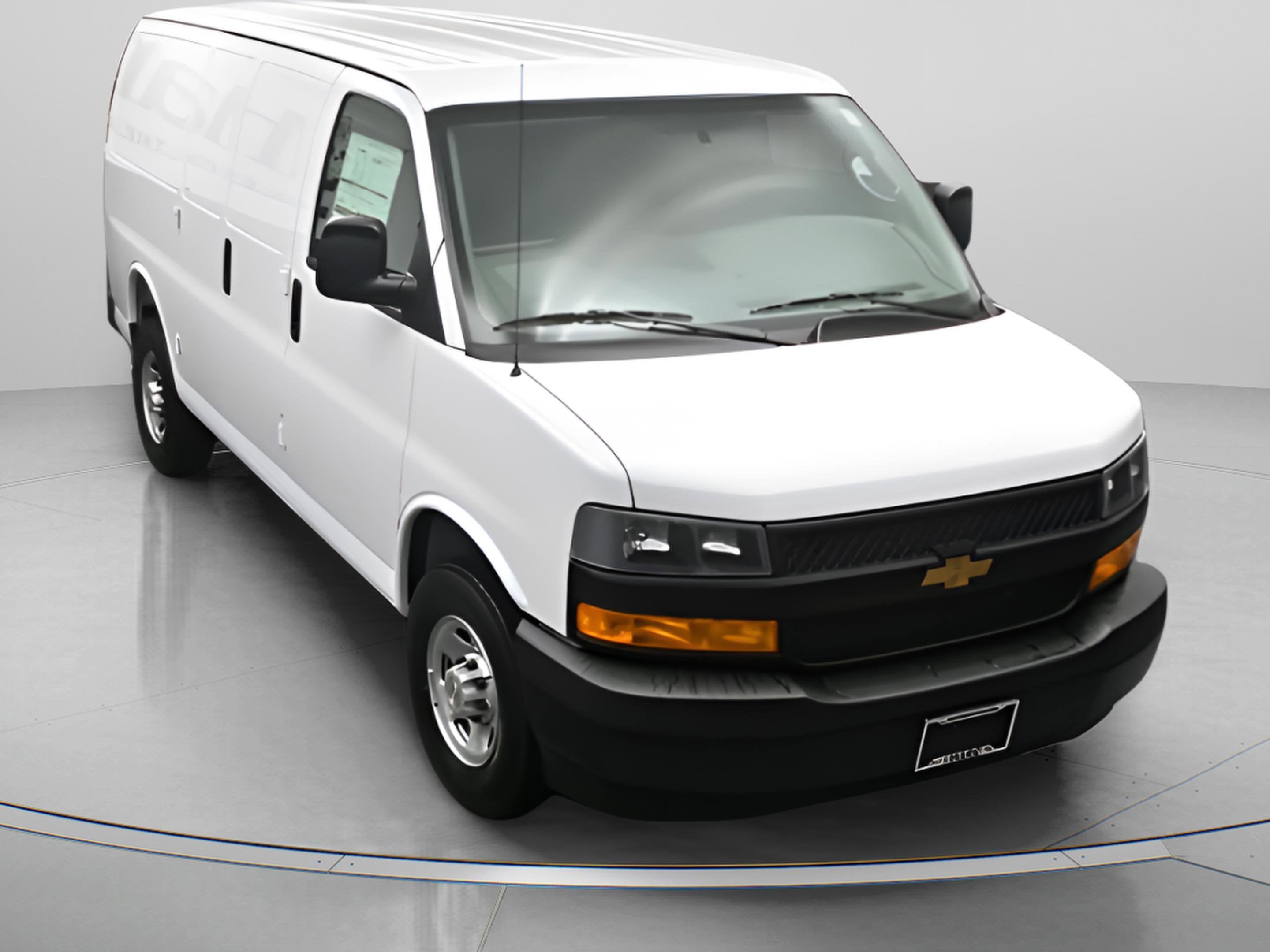 2026 Chevrolet Express Cargo WT