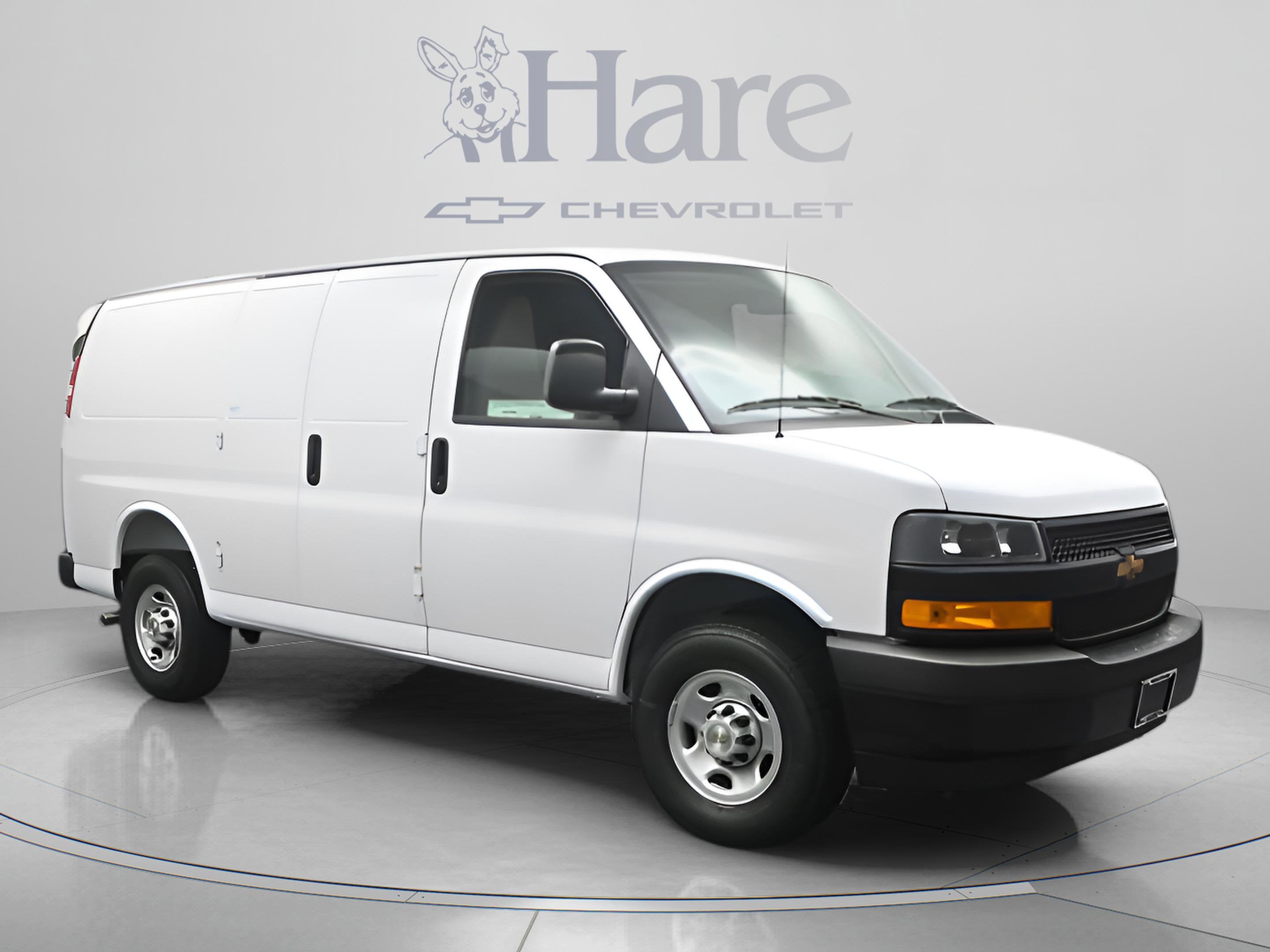 2026 Chevrolet Express Cargo Work Van - Photo 27