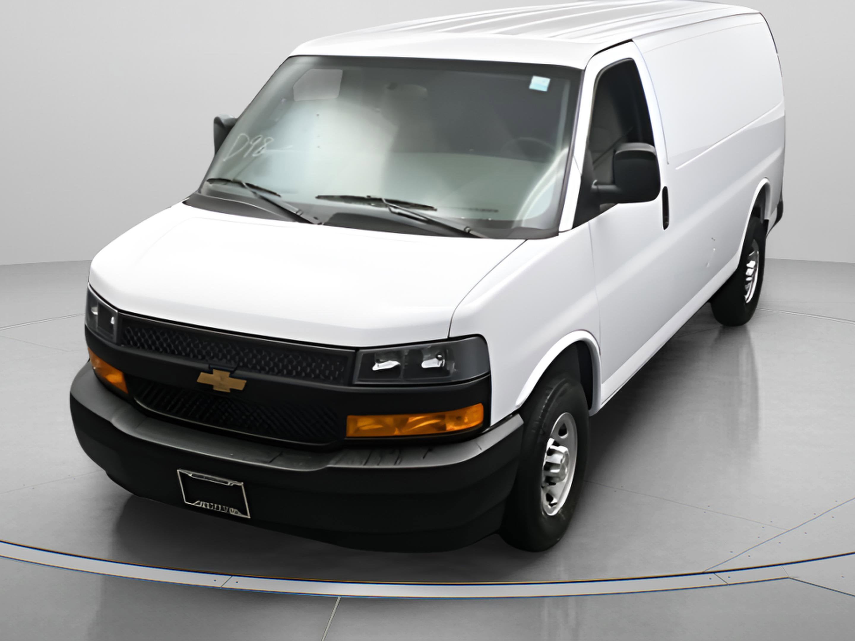 2026 Chevrolet Express Cargo Work Van - Photo 32