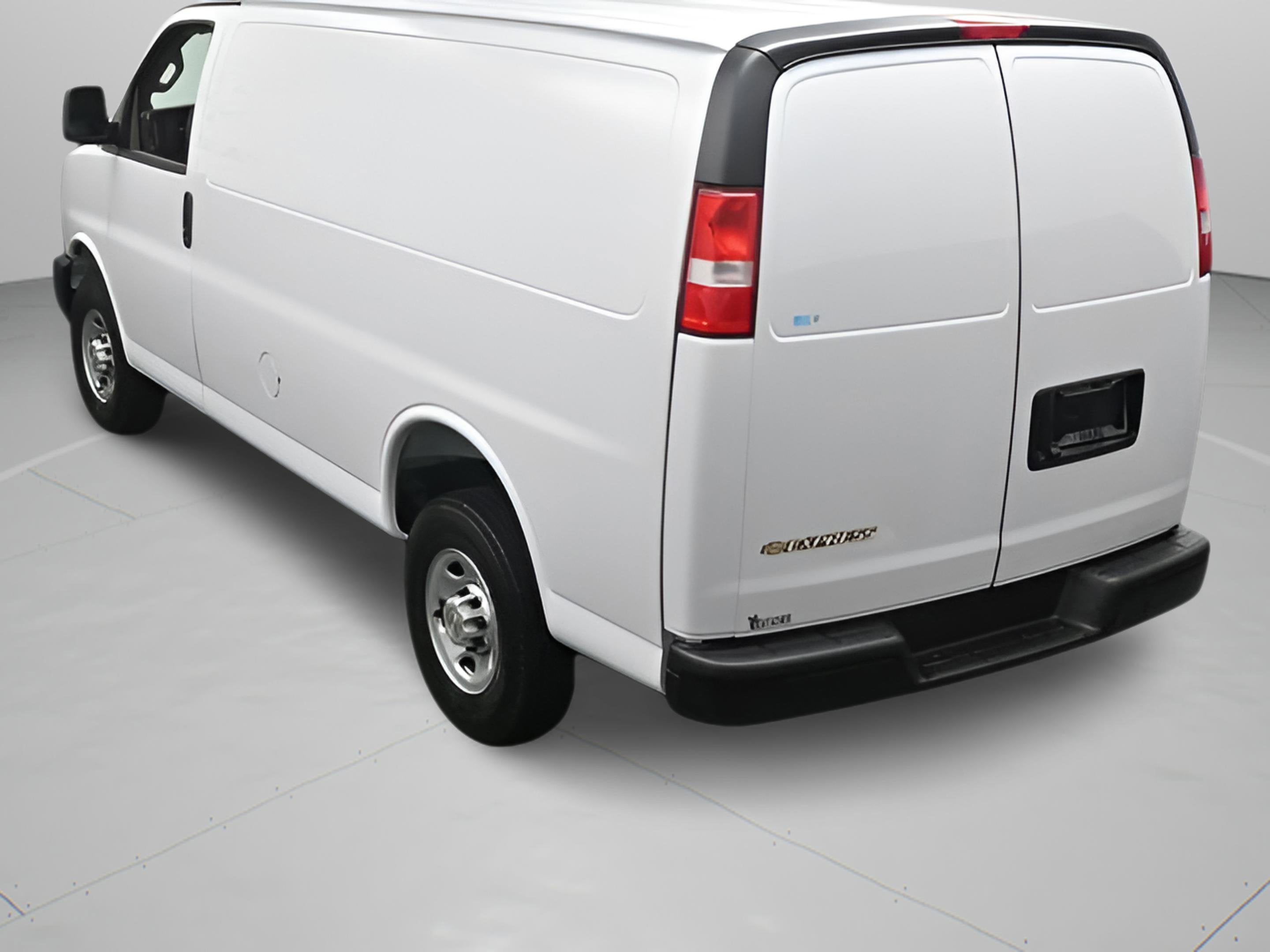 2026 Chevrolet Express Cargo WT