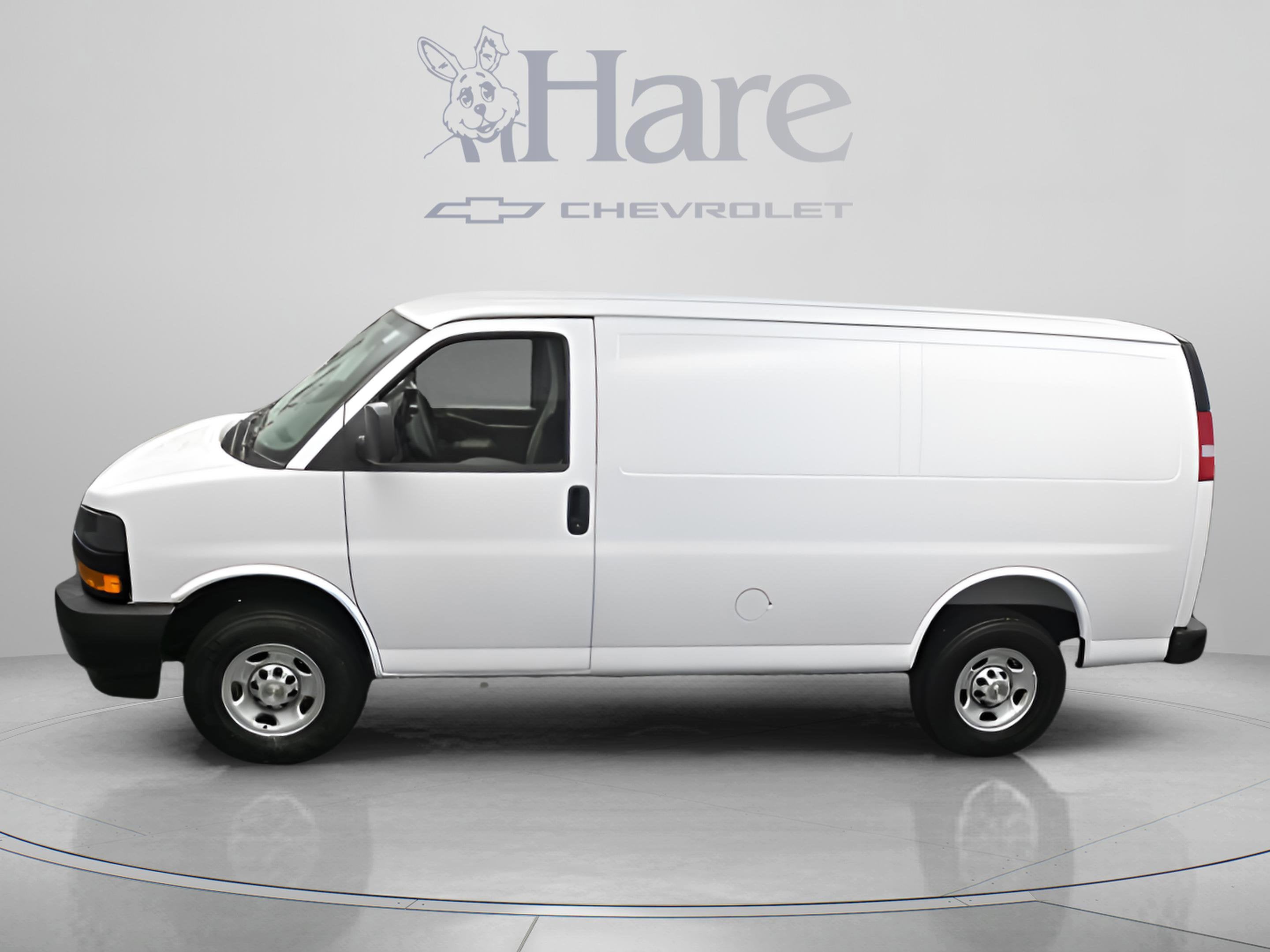 2026 Chevrolet Express Cargo Work Van - Photo 6