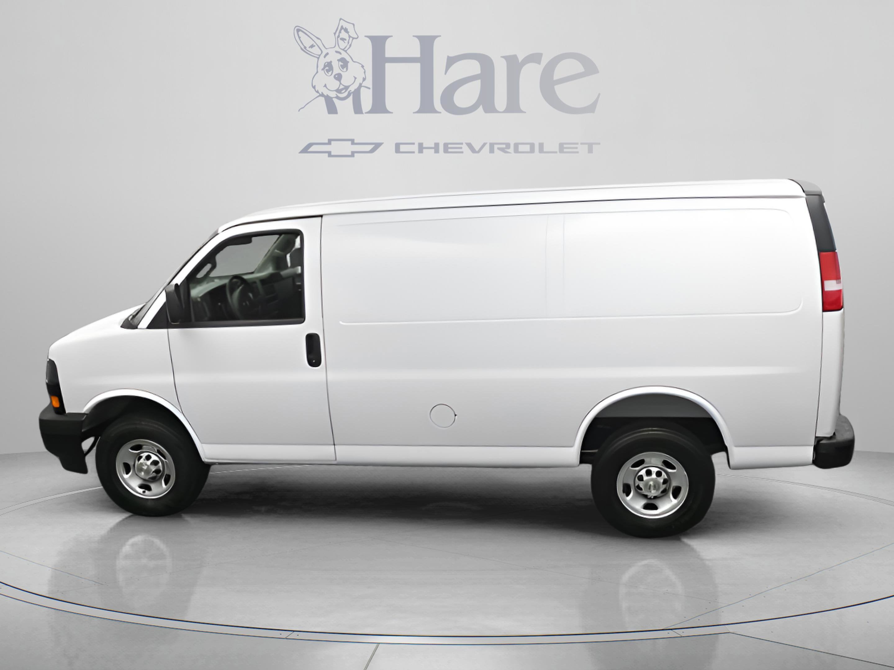 2026 Chevrolet Express Cargo Work Van - Photo 7