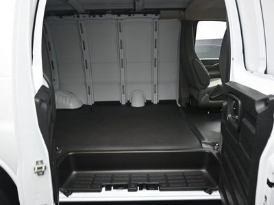 2026 Chevrolet Express Cargo 2500 WT