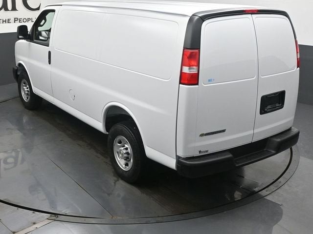 2026 Chevrolet Express Cargo 2500 WT