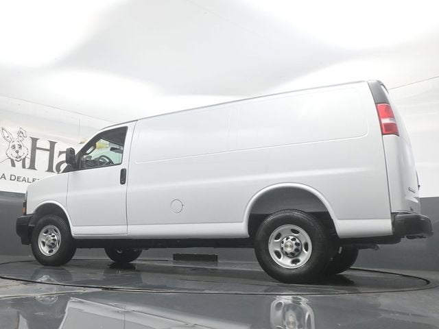 2026 Chevrolet Express Cargo 2500 WT