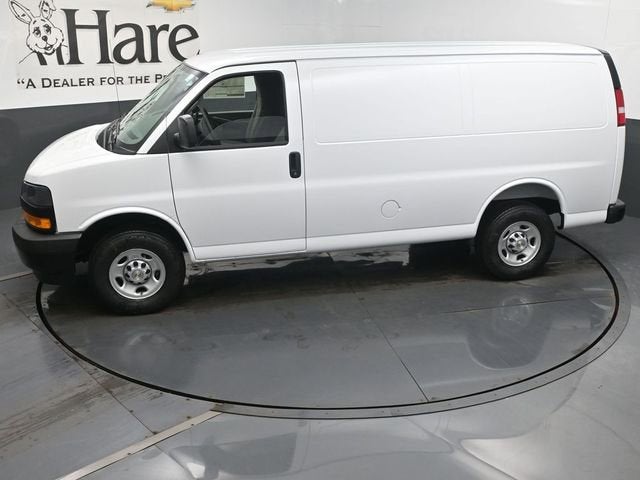 2026 Chevrolet Express Cargo 2500 WT