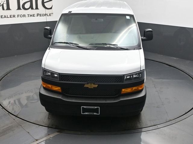 2026 Chevrolet Express Cargo 2500 WT
