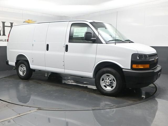 2026 Chevrolet Express Cargo 2500 WT