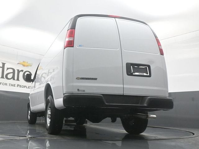 2026 Chevrolet Express Cargo 2500 WT