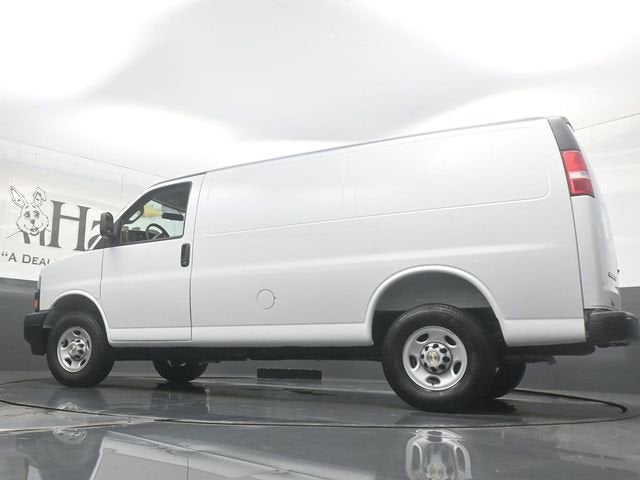 2026 Chevrolet Express Cargo 2500 WT