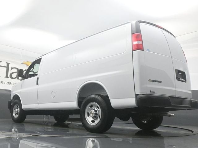 2026 Chevrolet Express Cargo 2500 WT
