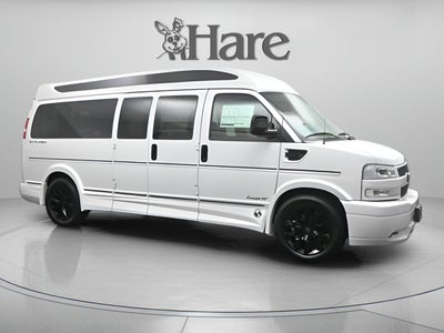 2026 Chevrolet Express Cargo WT