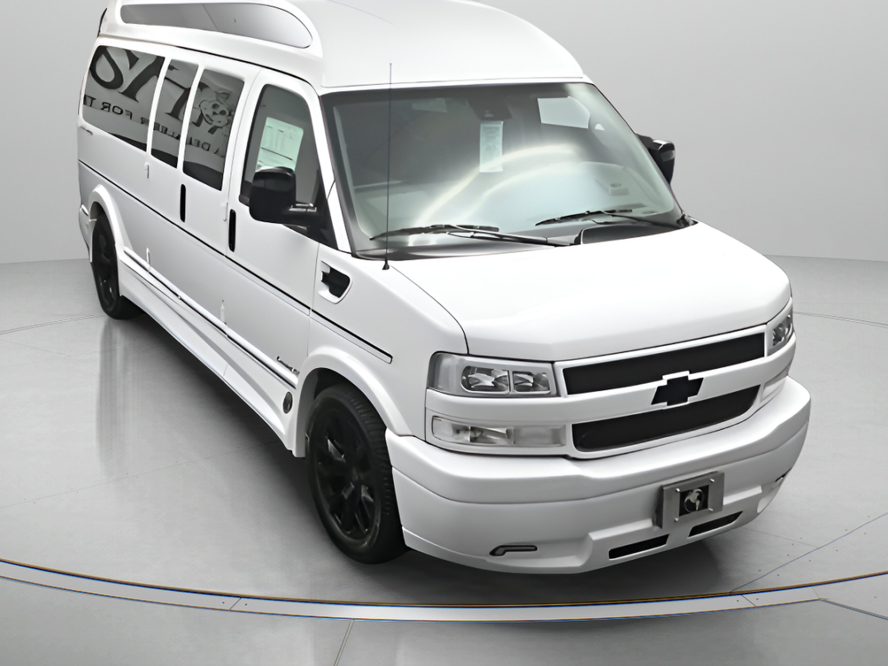 2026 Chevrolet Express Cargo WT