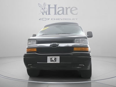 2025 Chevrolet Express Cargo WT