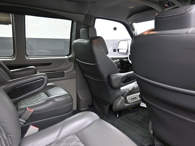 2023 Chevrolet Express Cargo 2500 WT