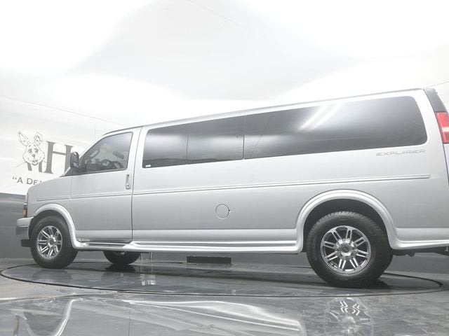 2023 Chevrolet Express Cargo 2500 WT