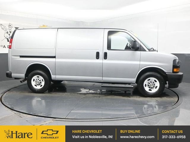 2024 Chevrolet Express Cargo 3500 WT