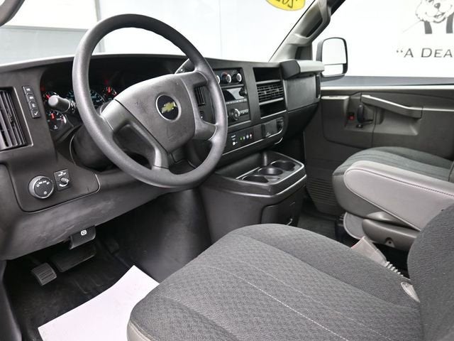 2024 Chevrolet Express Cargo 3500 WT