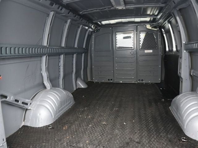 2024 Chevrolet Express Cargo 3500 WT