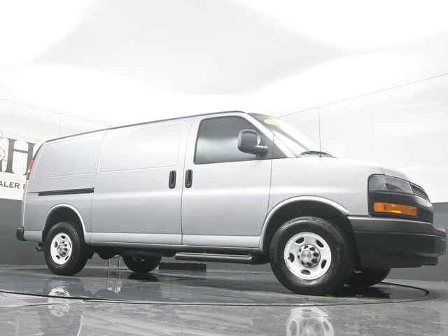 2024 Chevrolet Express Cargo 3500 WT