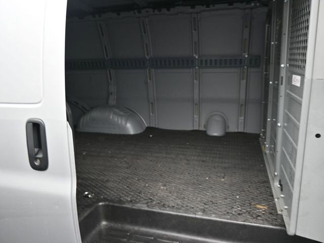 2024 Chevrolet Express Cargo 3500 WT