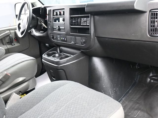 2024 Chevrolet Express Cargo 3500 WT