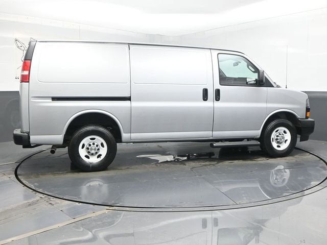 2024 Chevrolet Express Cargo 3500 WT