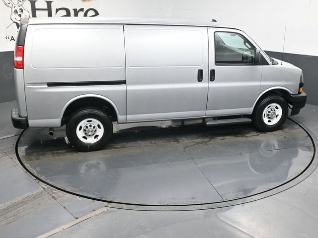 2024 Chevrolet Express Cargo 3500 WT