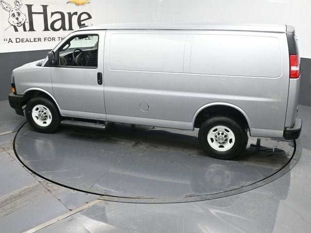 2024 Chevrolet Express Cargo 3500 WT