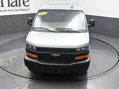 2024 Chevrolet Express Cargo 3500 WT