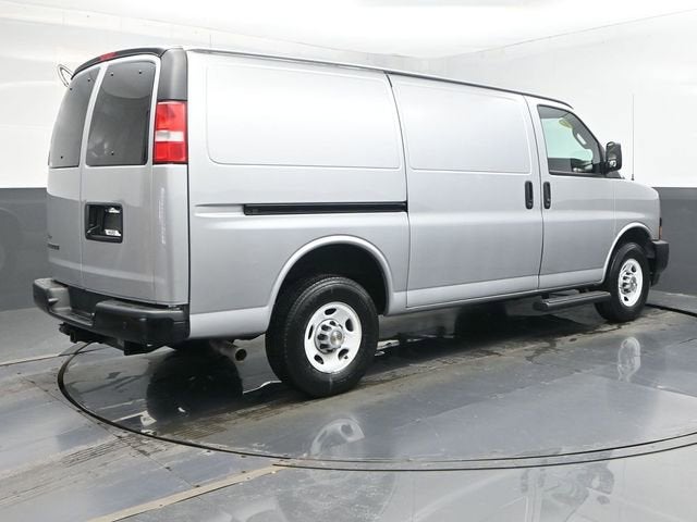 2024 Chevrolet Express Cargo 3500 WT
