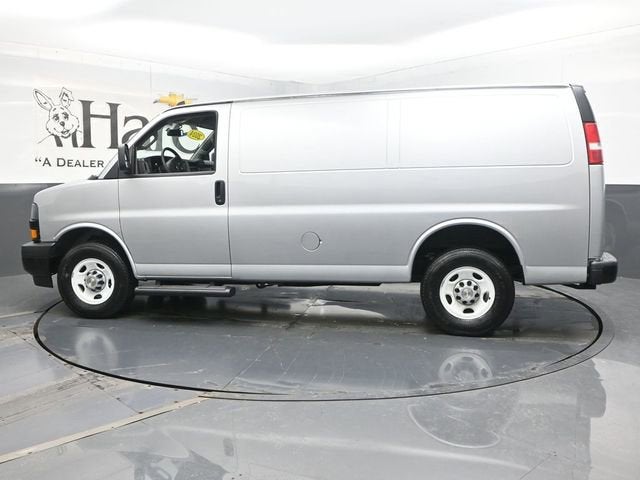 2024 Chevrolet Express Cargo 3500 WT