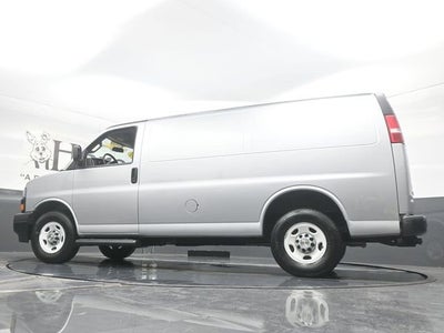 2024 Chevrolet Express Cargo 3500 WT