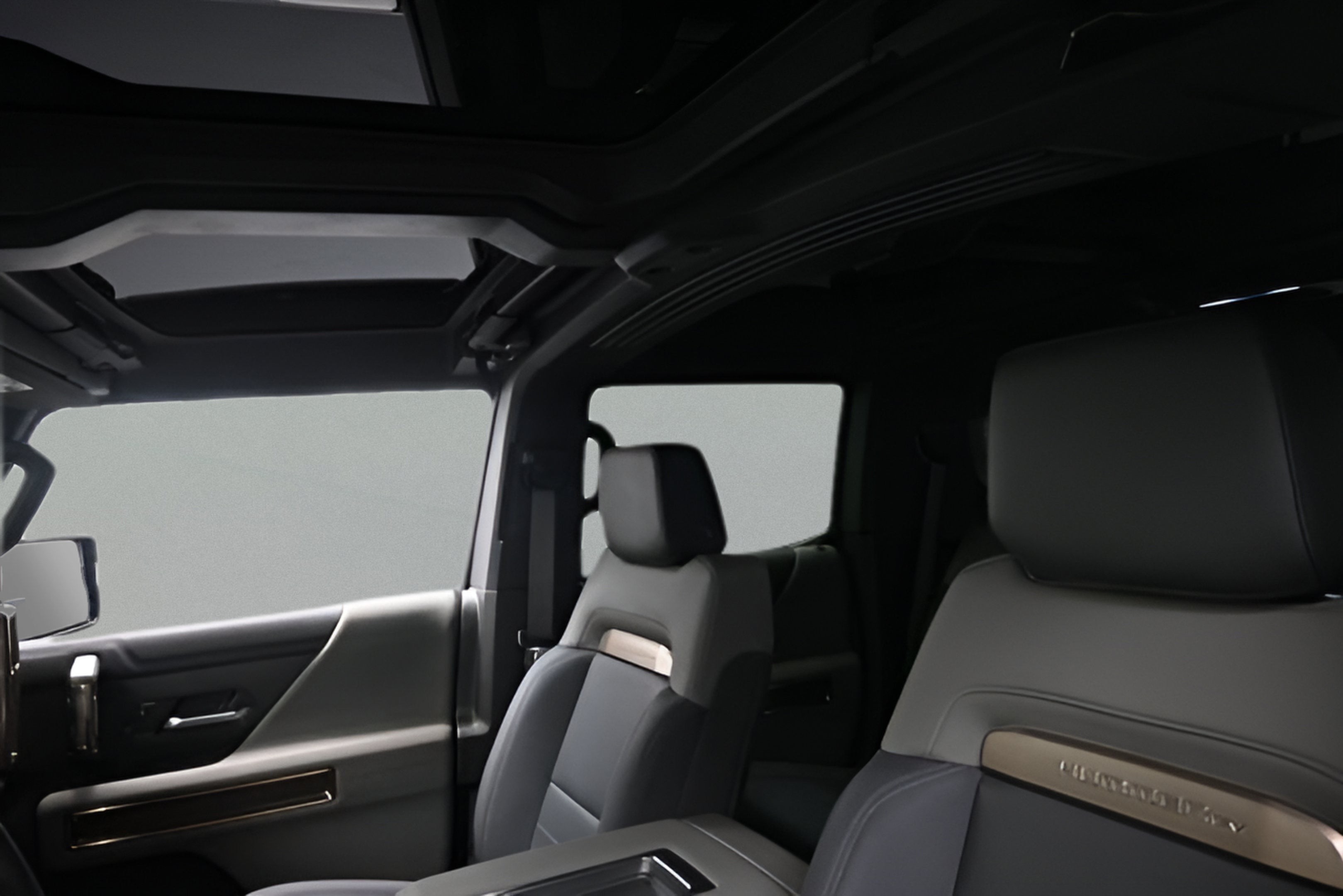 2024 GMC HUMMER EV SUV 2X