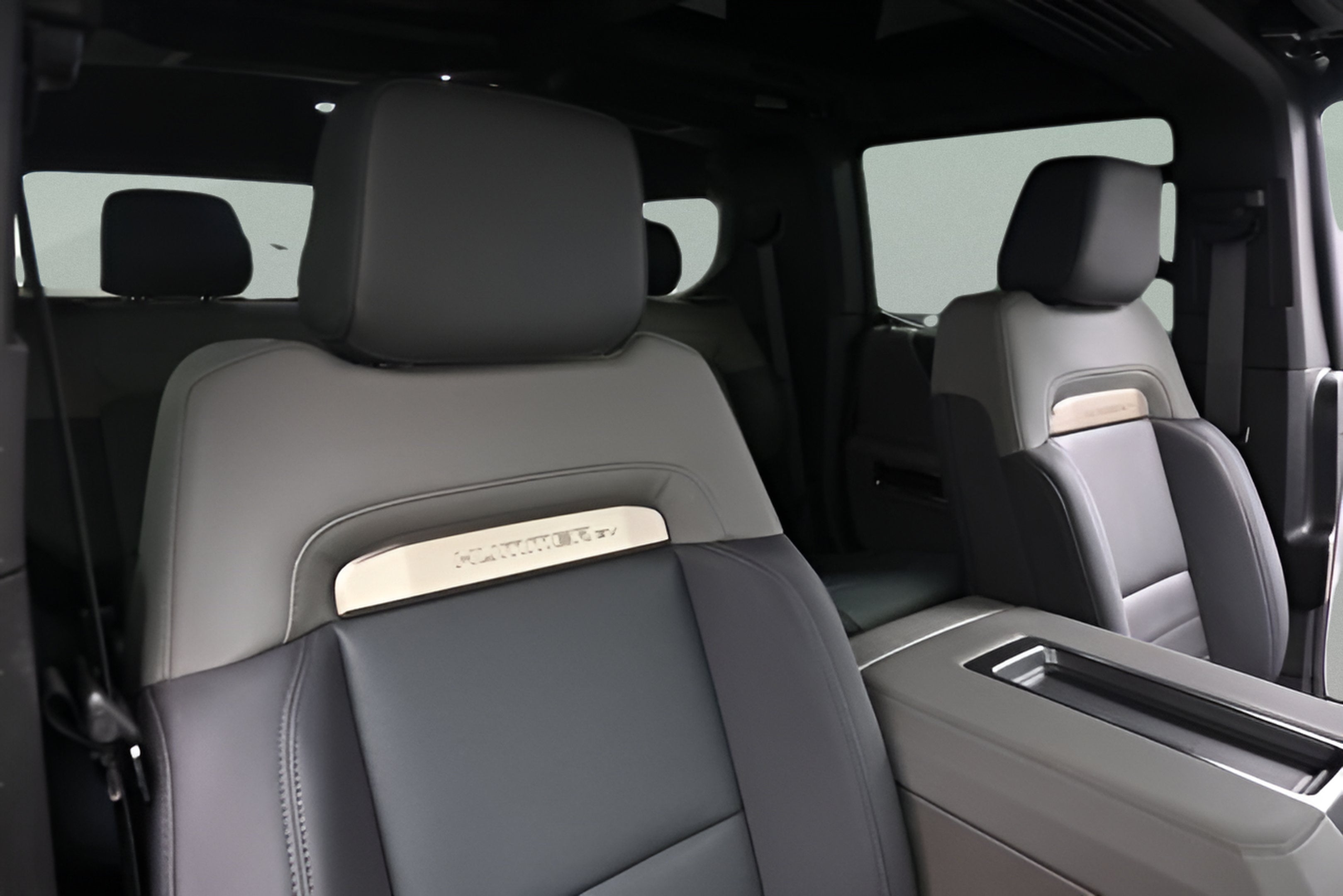 2024 GMC HUMMER EV SUV 2X