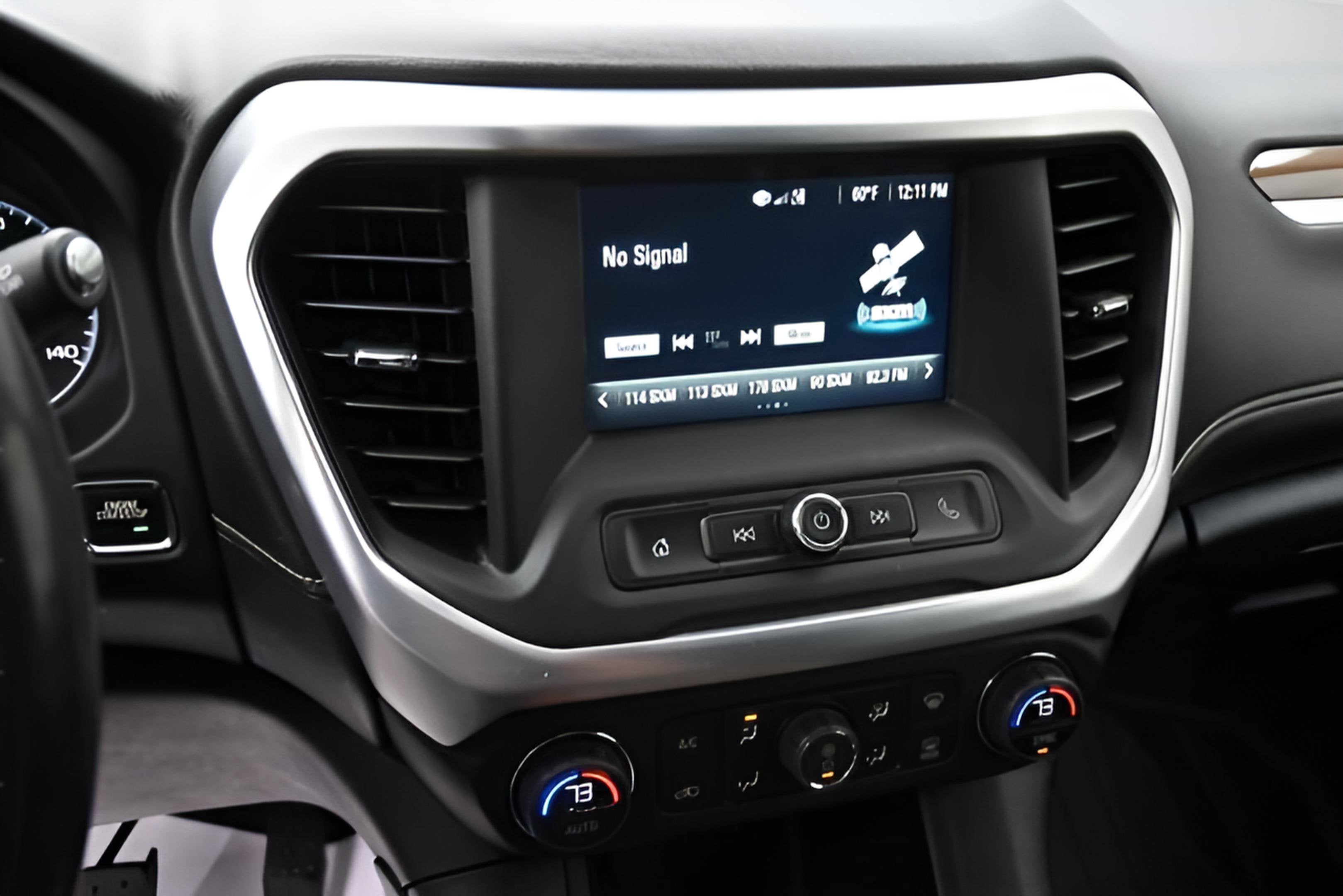 2018 GMC Acadia SLE