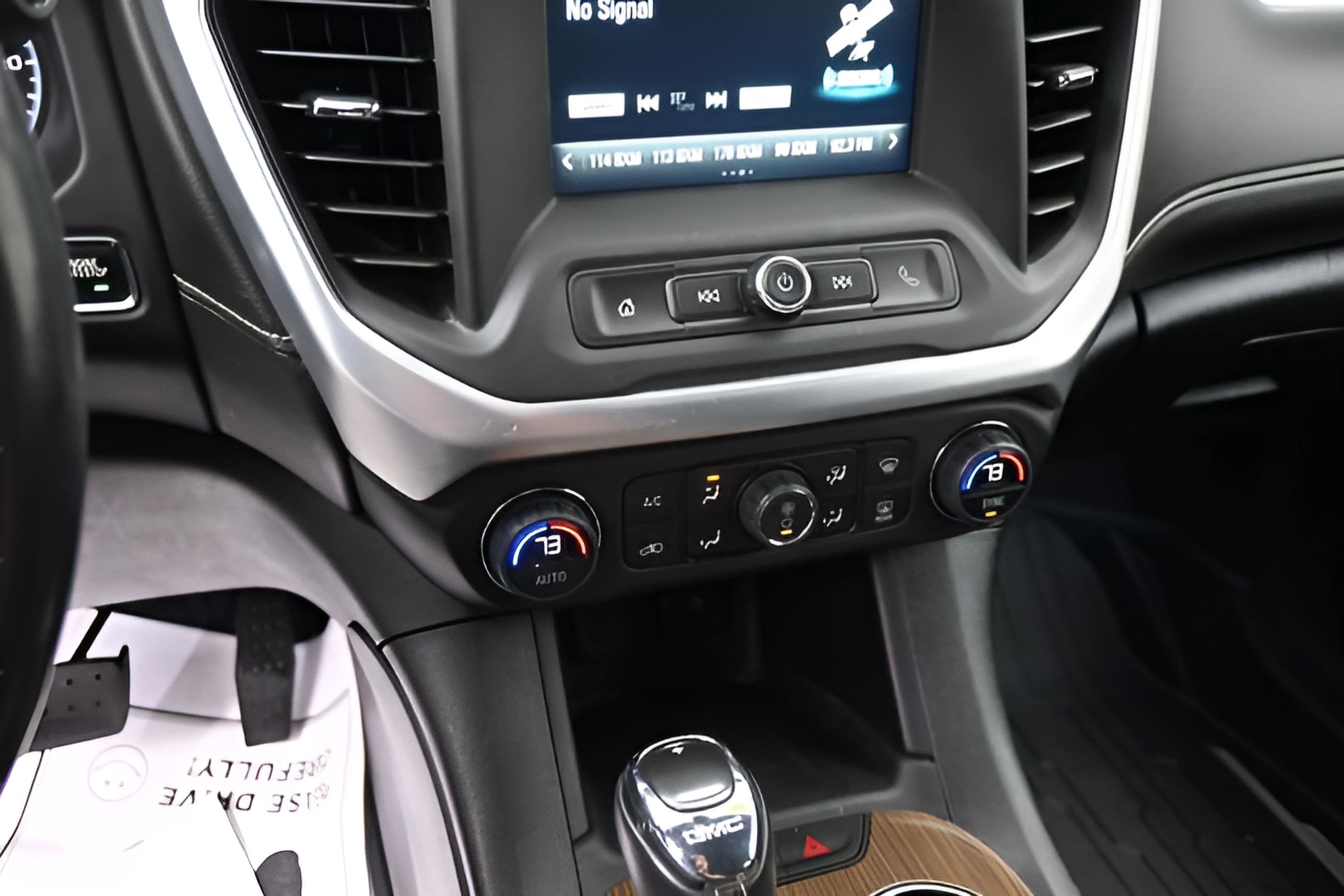 2018 GMC Acadia SLE