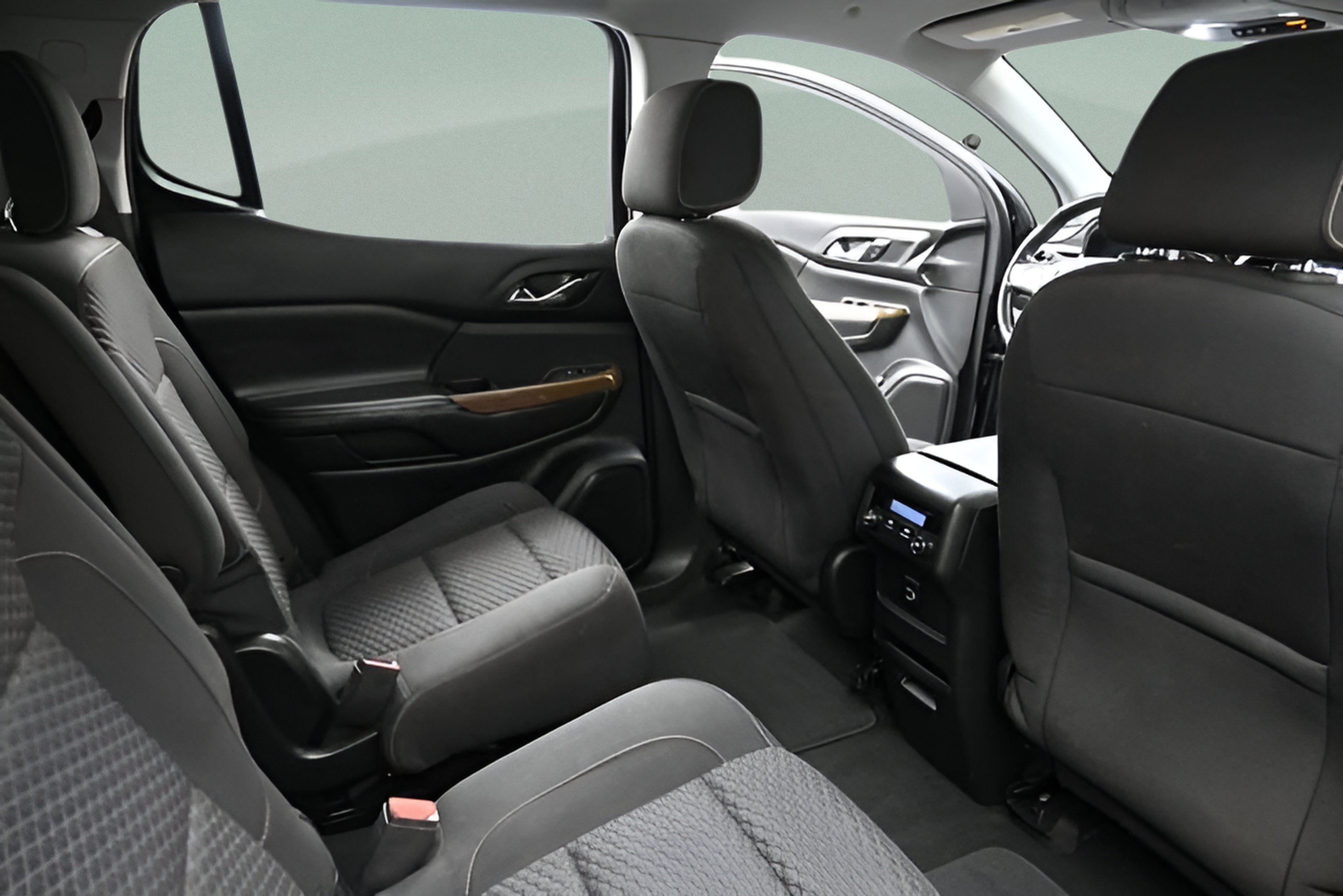 2017 GMC Acadia SLE