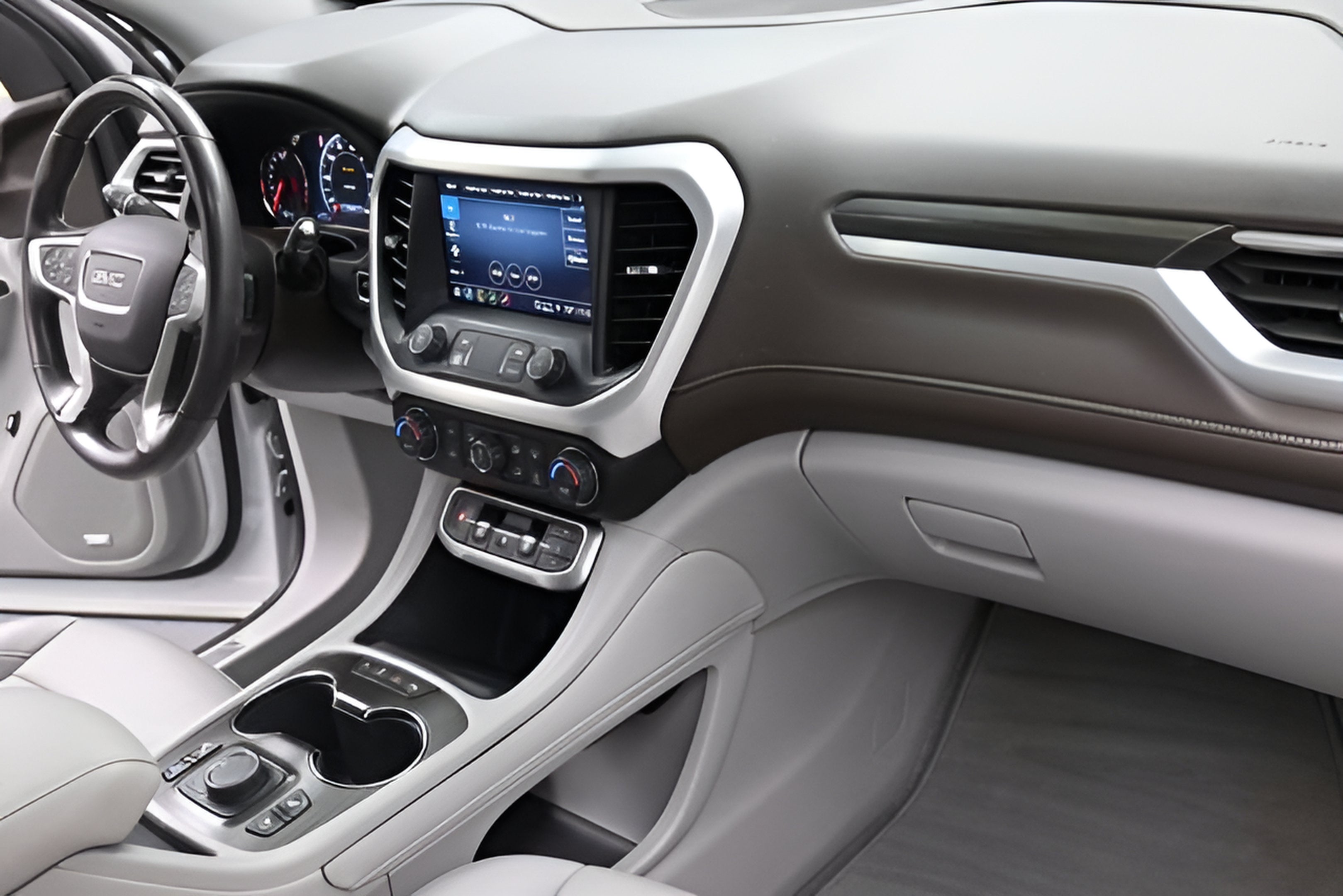 2021 GMC Acadia SLT