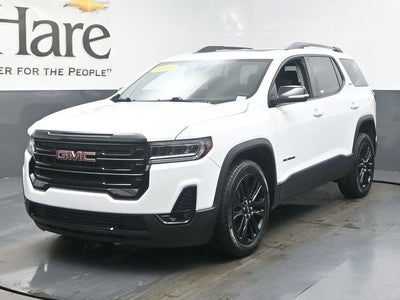 2023 GMC Acadia SLT