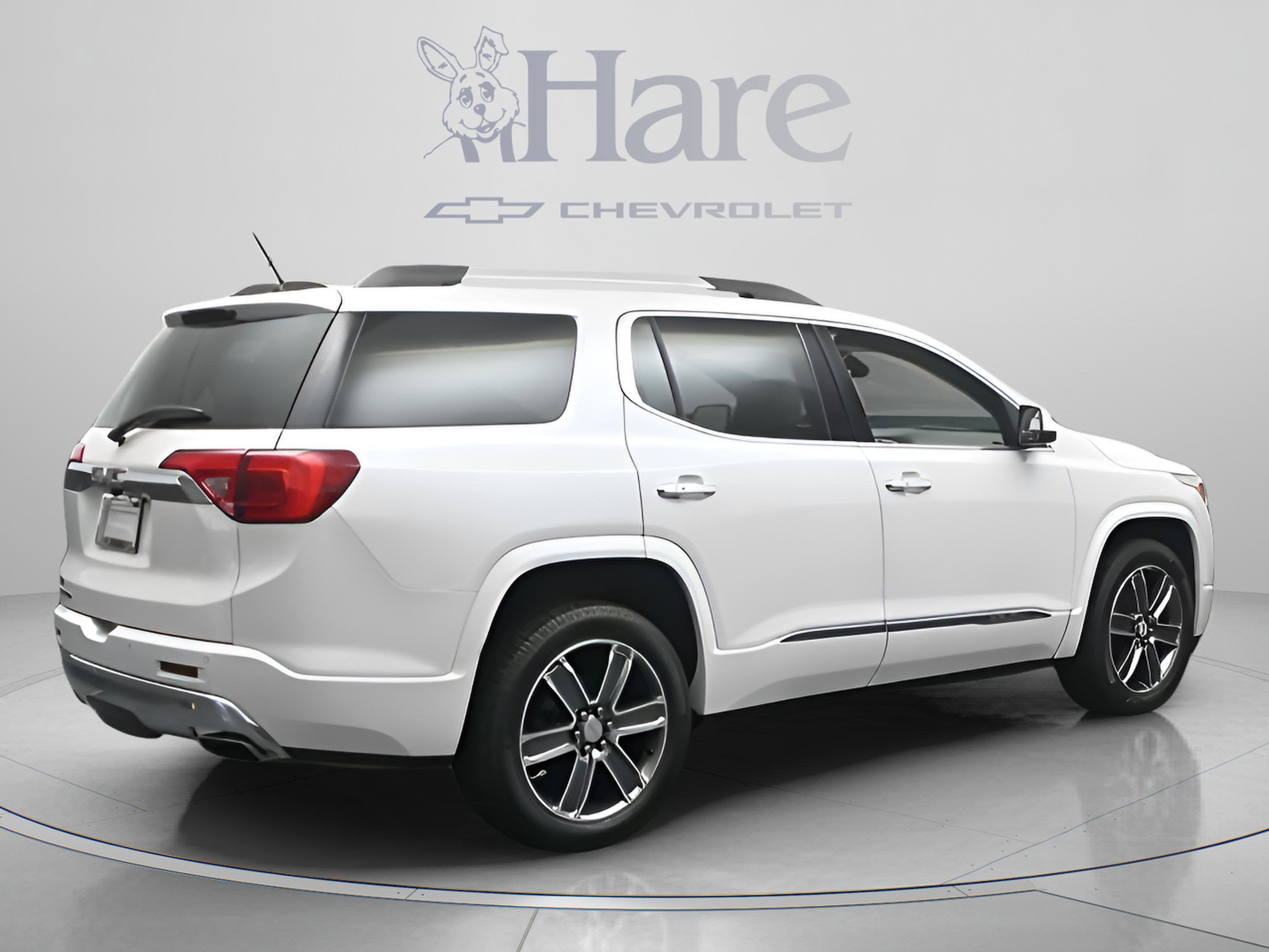 2019 GMC Acadia Denali